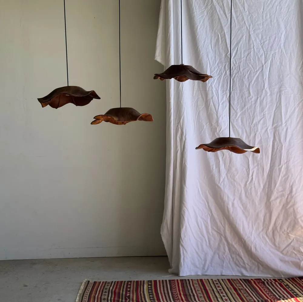 Hanging lights - Medium suspension wavy flat leaf in teak flower streaks D: 40 - OFFICE OBJETS