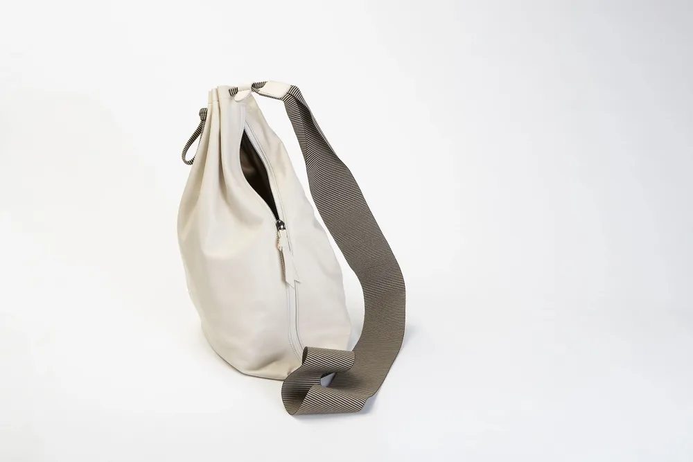 Bags and totes - AT3 - Hyper light leather bag - MARCO TADINI