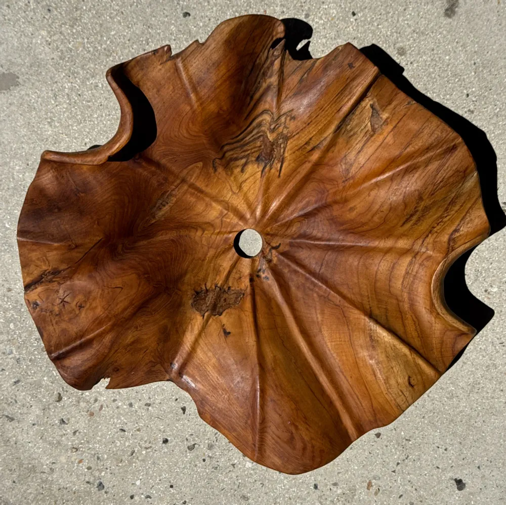 Hanging lights - Very large wavy flat leaf suspension in teak flower streaks D: 60 - OFFICE OBJETS