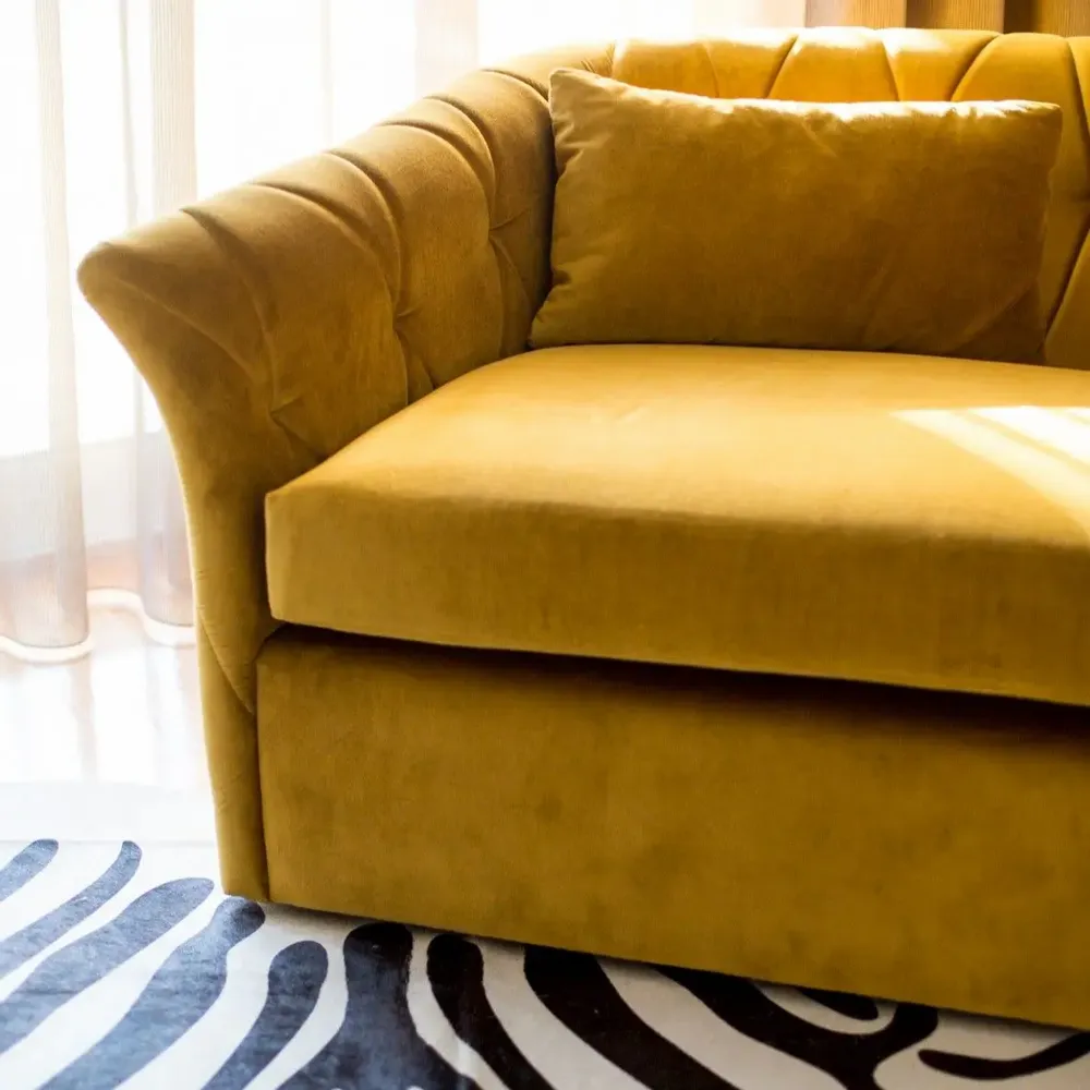 Lounge chairs for hospitalities & contracts - Isabella Sofa Lounge armchair - extra wide - Upholstered Velvet Siege - DUISTT