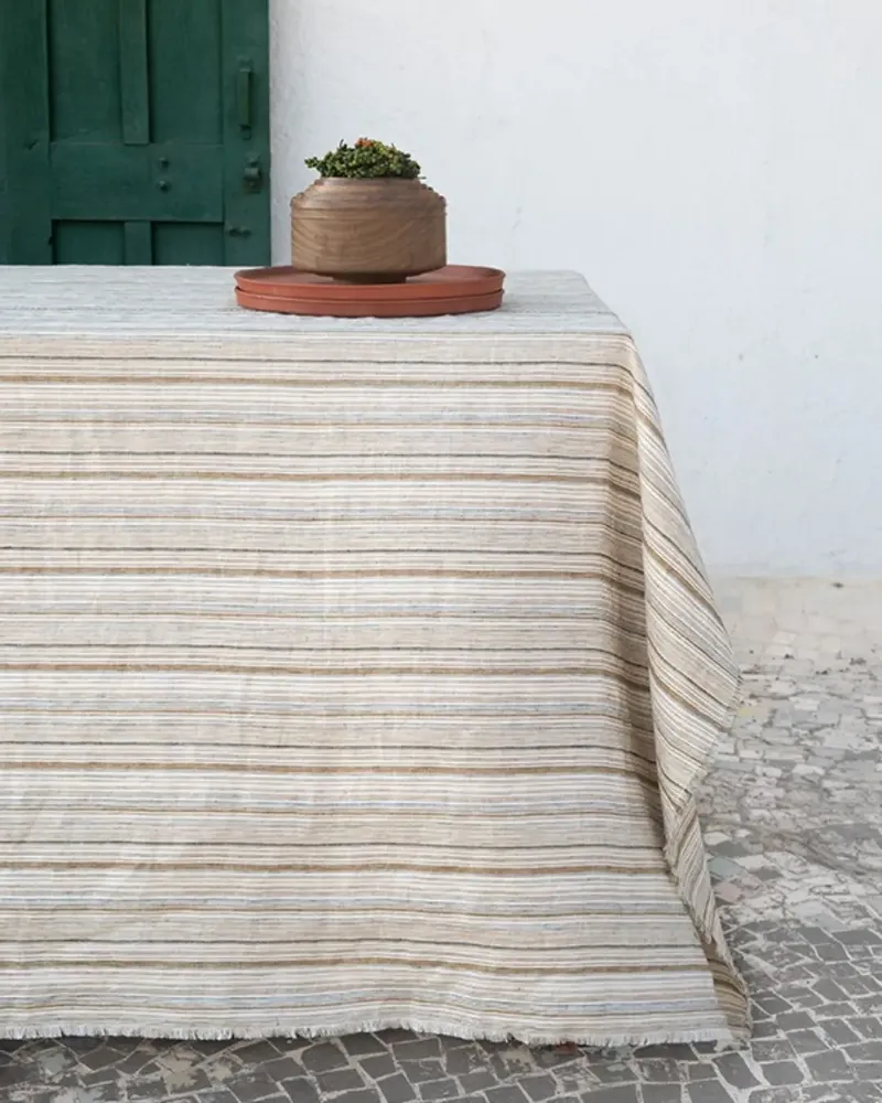 Nappes - NO-MAD Table Cloth Collection in Natural Fabrics - NO-MAD