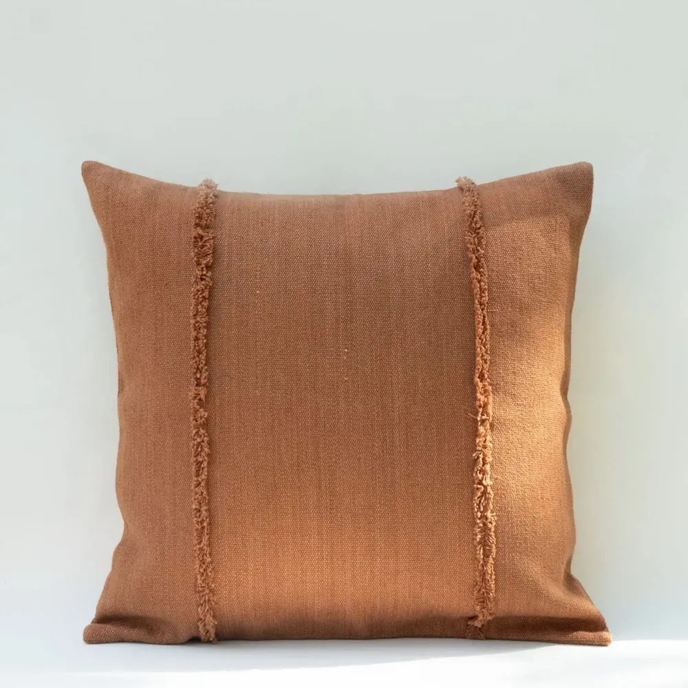 Coussins textile - NO-MAD Pranit Cushion Cover in Cotton Jute with Minimal Surface Detail - NO-MAD