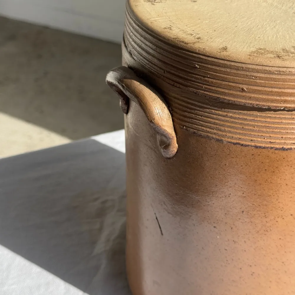 Food storage - Very large orange raw stoneware pot with lid and handles H26 D20 - OFFICE OBJETS