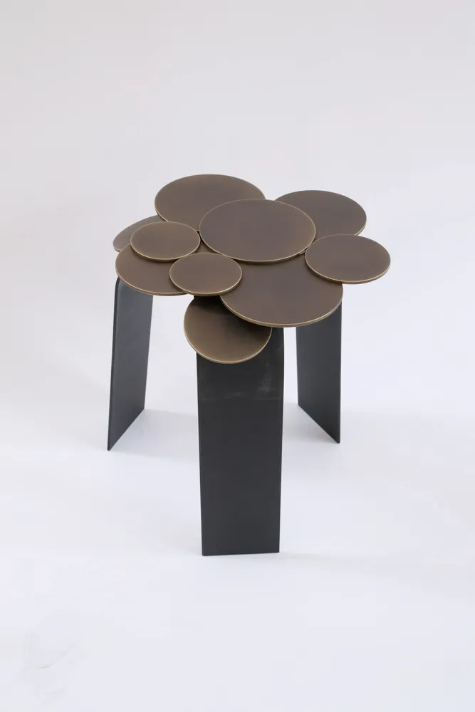 Tabourets pour collectivités - TABOURET SCULPTURE FLOWERS EN LAITON - STUDIO SOL LECCIA