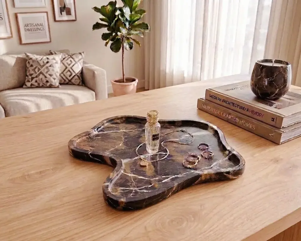 Objets de décoration - Plateau en marbre marron à la forme irrégulière - SAGIT