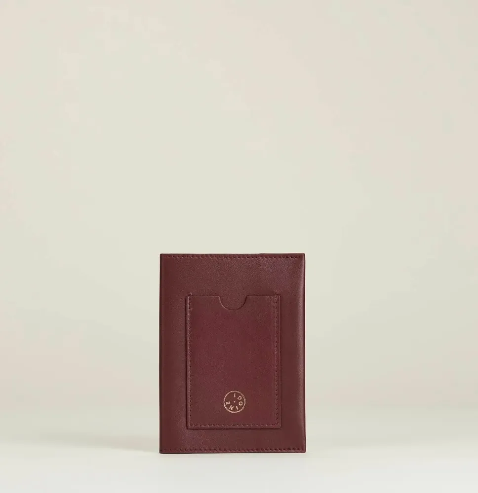 Leather goods - Passport holder - IDOINE
