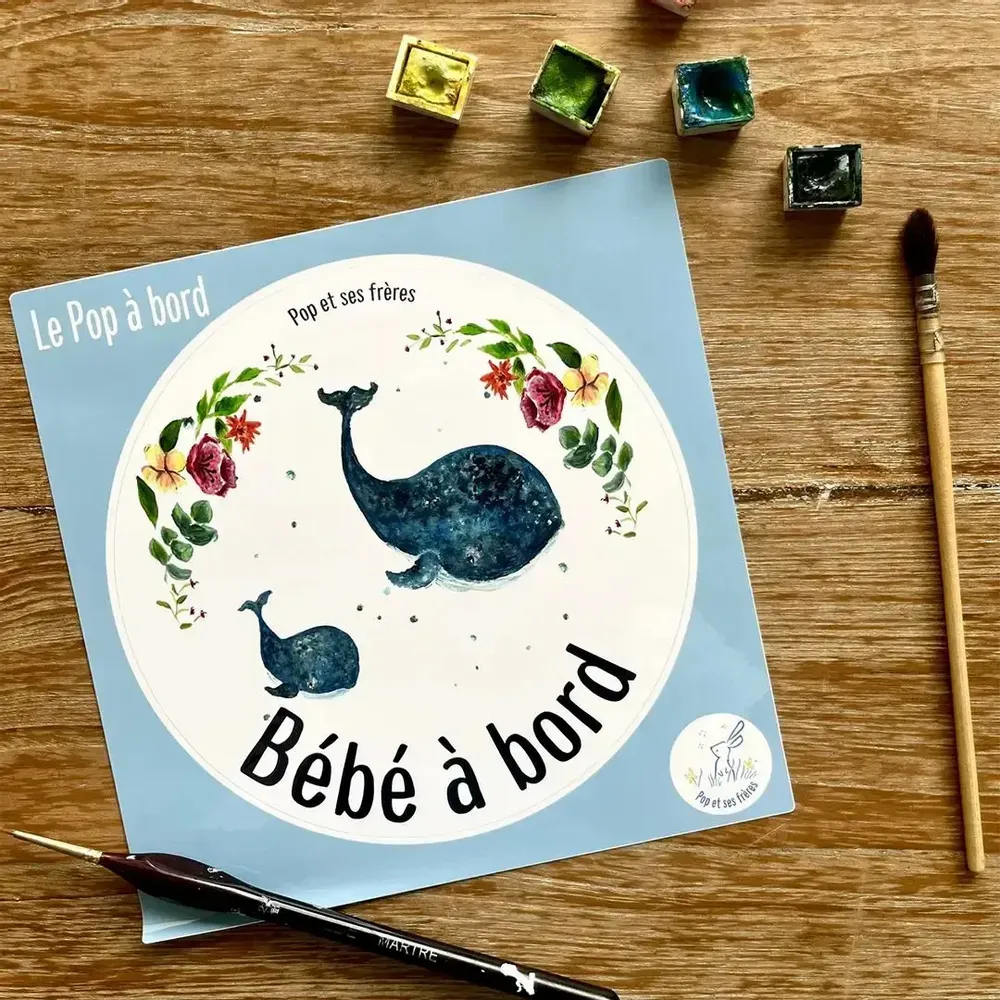 Objets déco enfant - Sticker Bébé À Bord - La Baleine et Son Baleineau Fleurs Français - POP ET SES FRÈRES