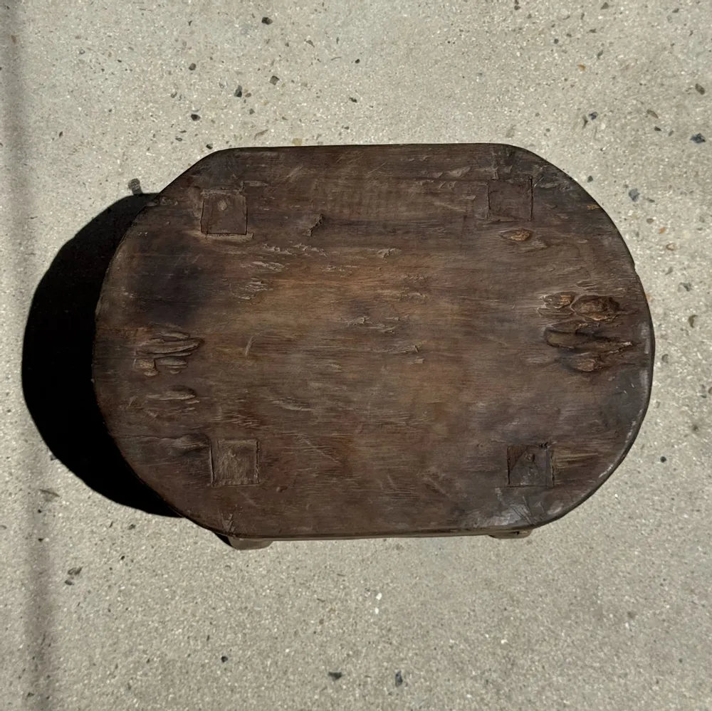 Bancs - Petit stool, tabouret d'appoint en teck massif ovale wabi-sabi H26 - OFFICE OBJETS