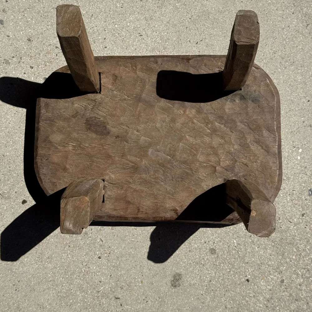 Tabourets - Petit stool, tabouret d'appoint en teck massif ovale wabi-sabi H25 - OFFICE OBJETS