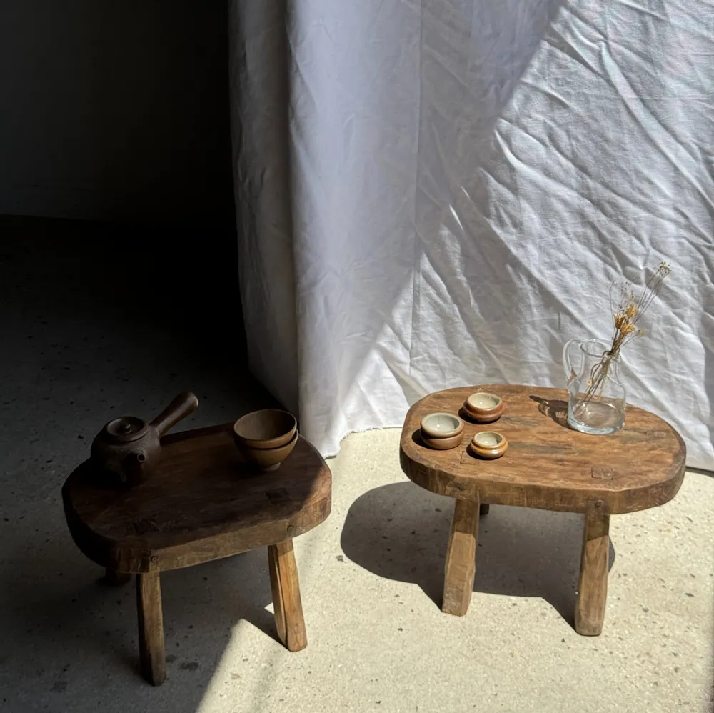 Tabourets - Petit stool, tabouret d'appoint en teck massif ovale assise bicolore - OFFICE OBJETS