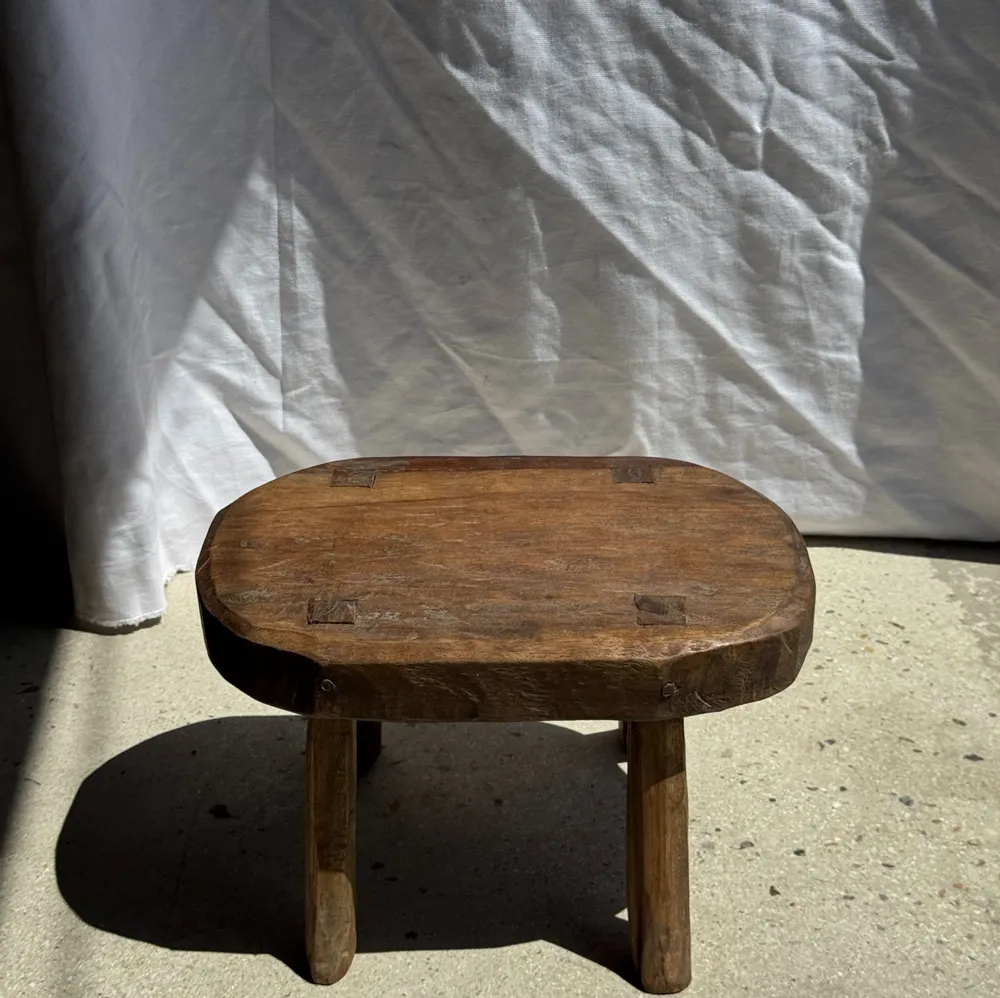 Tabourets - Petit stool, tabouret d'appoint en teck massif ovale assise bicolore - OFFICE OBJETS