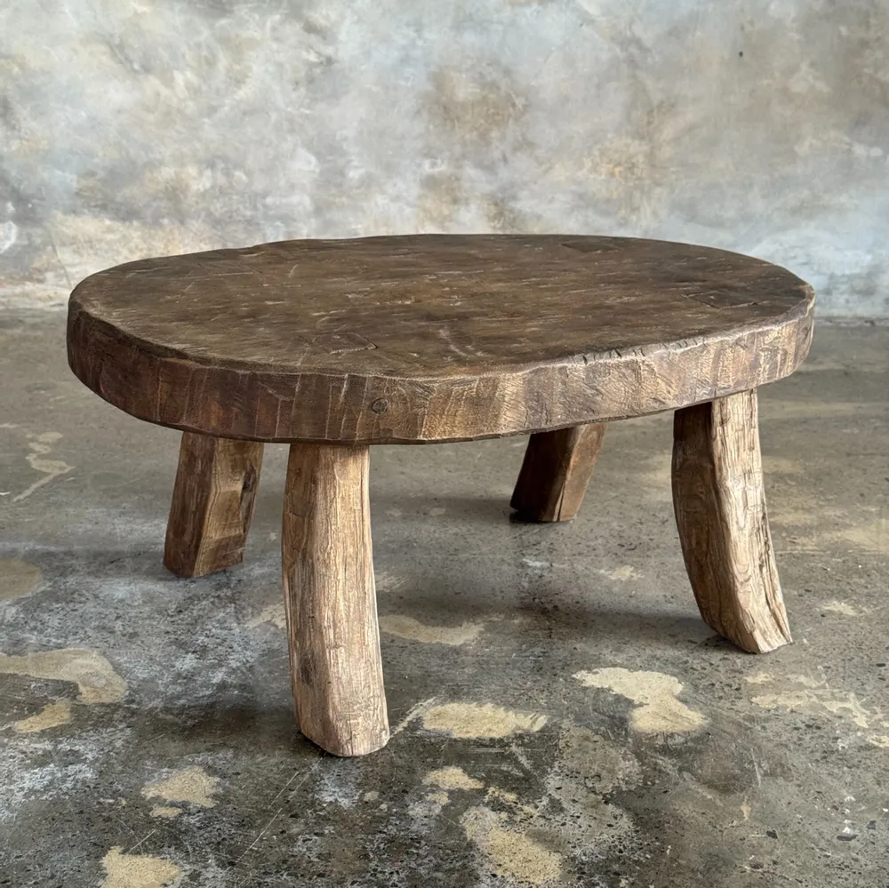 Tabourets - Petit stool ou petite table d'appoint ovale en teck massif wabi-sabi - OFFICE OBJETS
