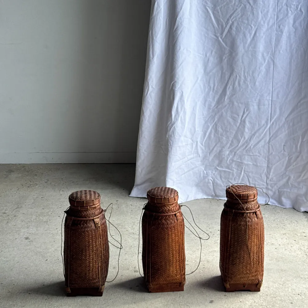 Vases - Petit panier traditionnel balinais à cordelettes H47 D19 0,5kg - OFFICE OBJETS
