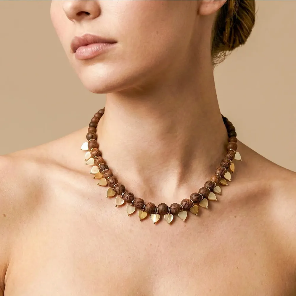 Bijoux - Collier court multipampilles coeurs nacre dorée - Wild Heart - NATURE BIJOUX