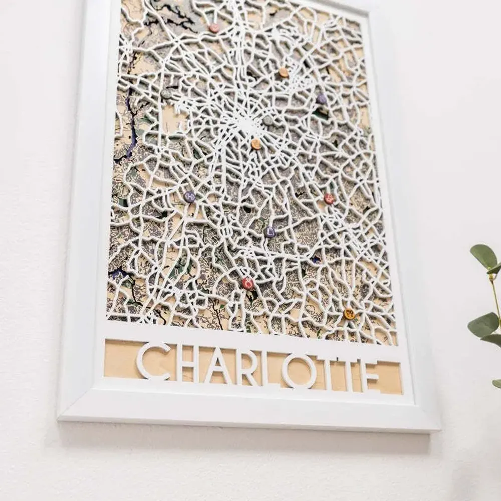 Autres décorations murales - Carte 3D de la ville 3.0 Charlotte M, cadre noir - ENJOY THE WOOD