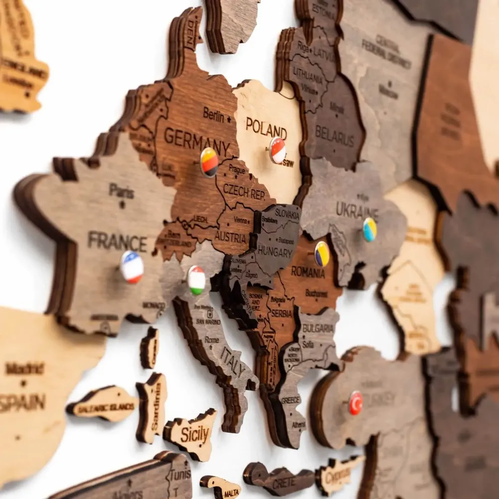Autres décorations murales - Carte du monde en bois 3D Prime multicolore M - ENJOY THE WOOD