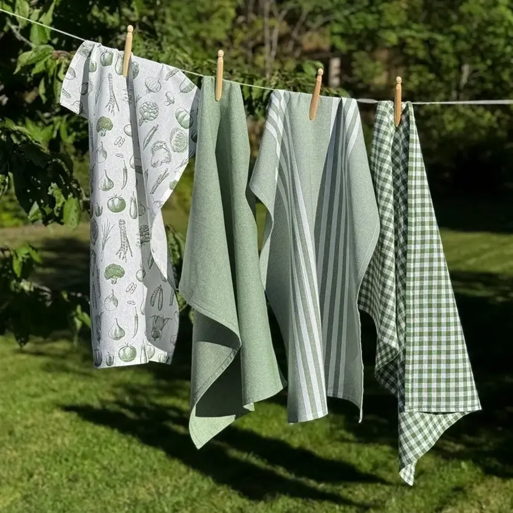 Tea towel - Torchon de cuisine recyclé LINNEA, 4 MOTIFS , Blanc/Vert 50x70cm - BY WILLE
