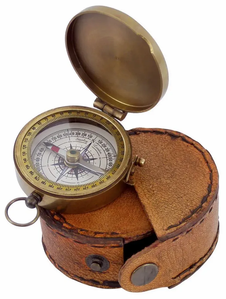 Objets de décoration - Boussole laiton vieilli avec bloqueur d'aiguille, D. 5 cm ds étui cuir - TRADE WINDS