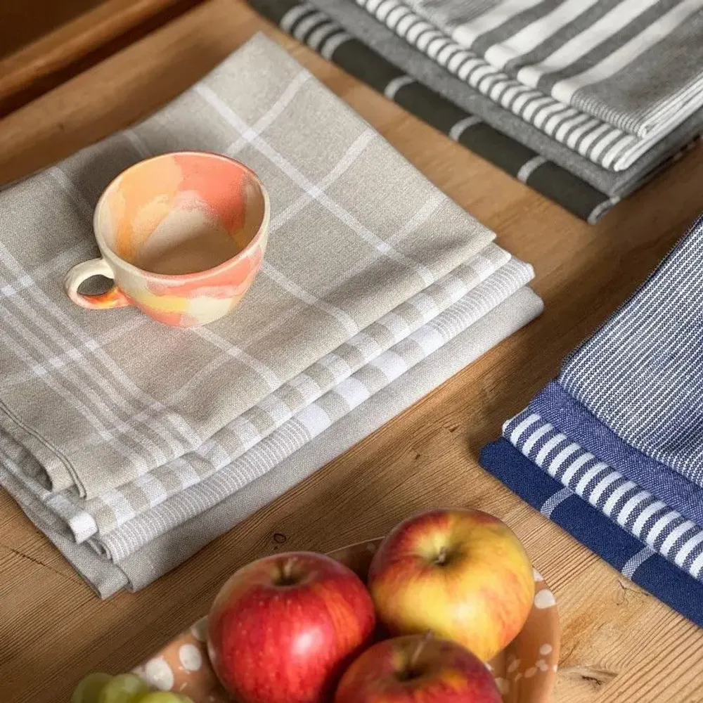 Torchons textile - Torchon de cuisine recyclé Recycling , 4 motifs , Lin/Blanc 50x70cm - BY WILLE