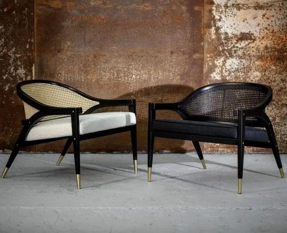 Fauteuils pour collectivités - Fauteuil bas WORMLEY assise fourrure, Bois massif, cannage & laiton - DUISTT