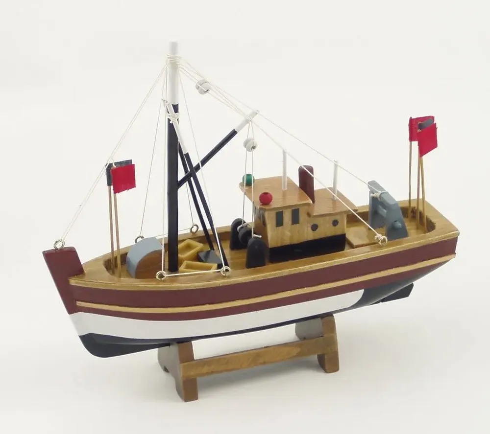 Objets de décoration - Bateau de pêche rouge, L.20, H. 18, l.5.5 cm - TRADE WINDS