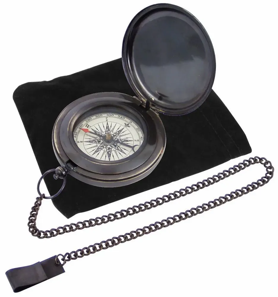Objets de décoration - Boussole chemin de fer laiton vieilli, Ø 6.7 cm av chainette ds étui velours - TRADE WINDS