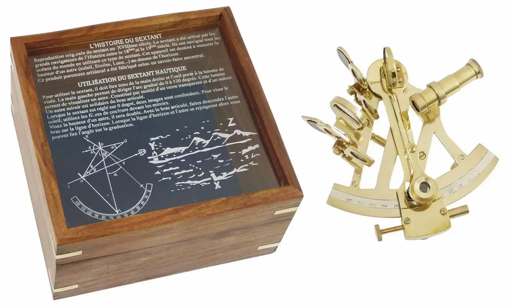 Objets de décoration - Sextant laiton brillant dans coffret bois, L.12 cm - TRADE WINDS