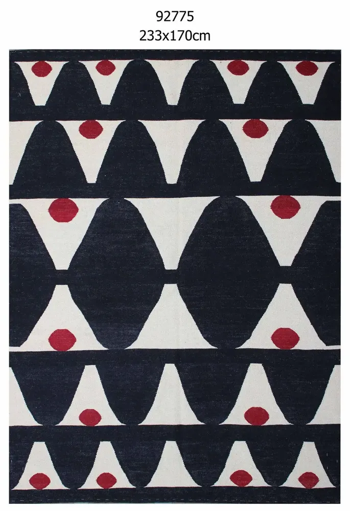 Decorative objects - Kilims, rugs, cushions, stools - ORNATE