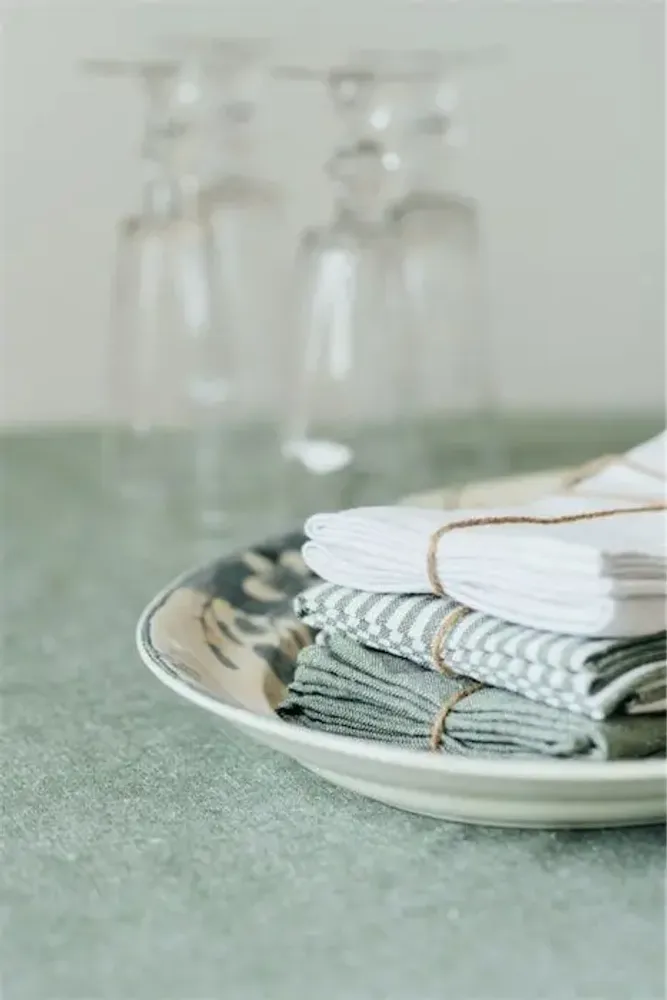 Linge de table textile - SERVIETTE RECYCLÉE 2-PACK ELIN, VERT/BLANC 45x45cm - BY WILLE