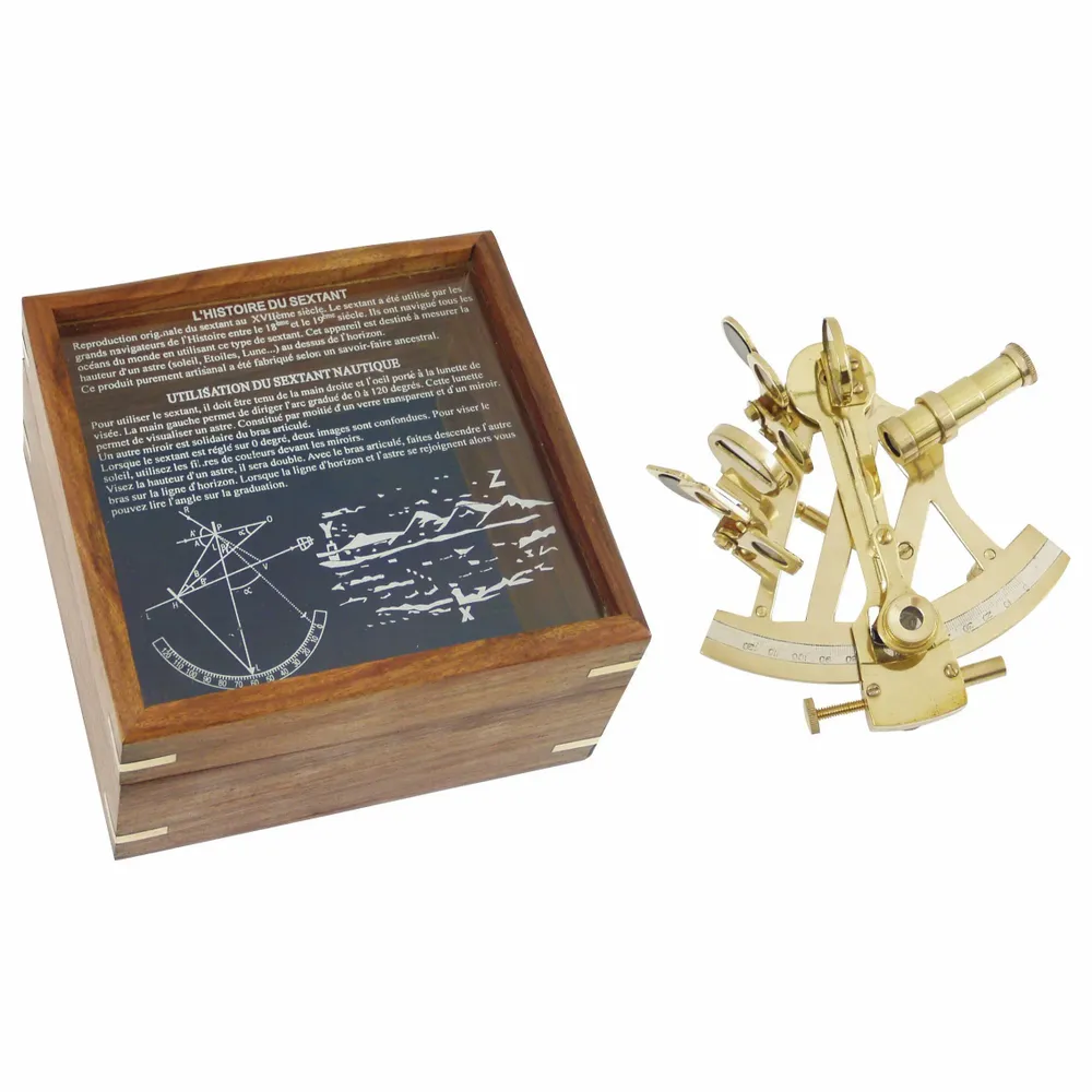 Objets de décoration - Sextant laiton brillant dans coffret bois, L.12 cm - TRADE WINDS