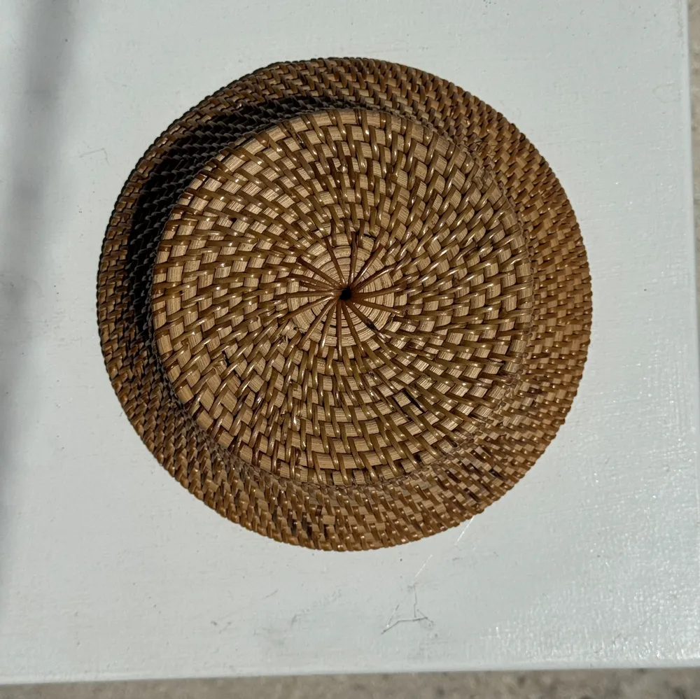 Storage boxes - Small flared Indonesian woven rattan bowl D20 H6 - OFFICE OBJETS