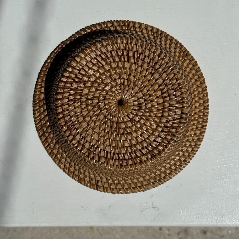 Storage boxes - Small flared Indonesian woven rattan bowl D20 H6 - OFFICE OBJETS