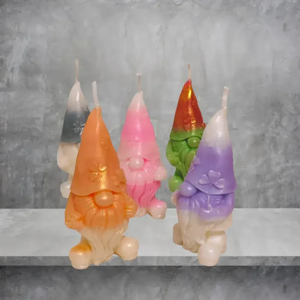 Candles - Artisan Santa Candle – Festive Gourmand Collection - WIRAWIRI