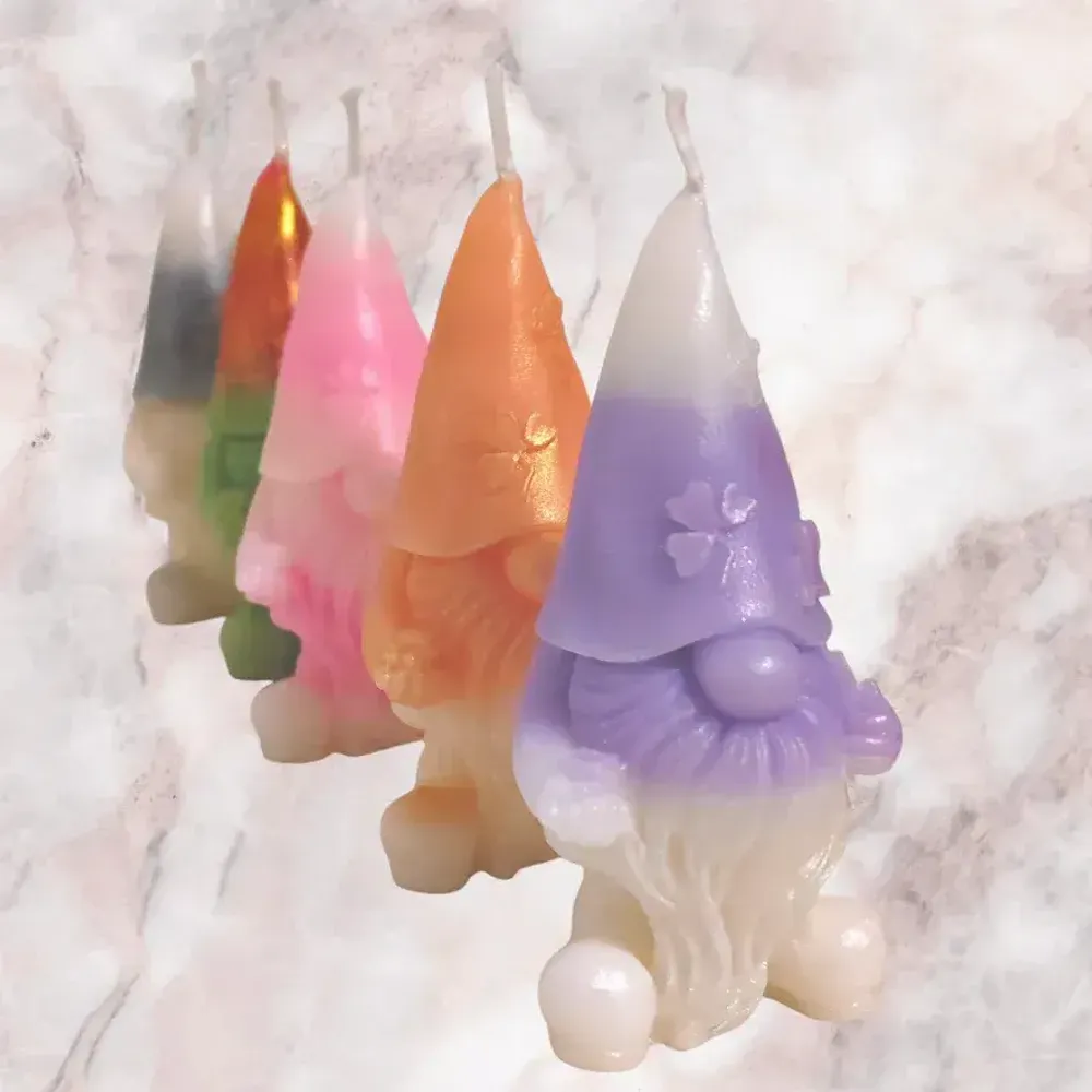 Candles - Artisan Santa Candle – Festive Gourmand Collection - WIRAWIRI