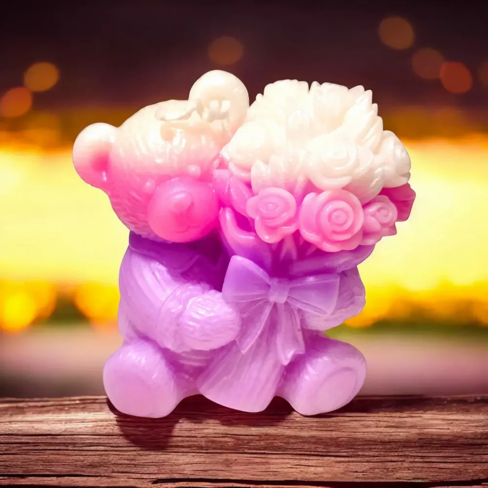 Candles - Bear Scented Candle – Elegance and Softness - WIRAWIRI