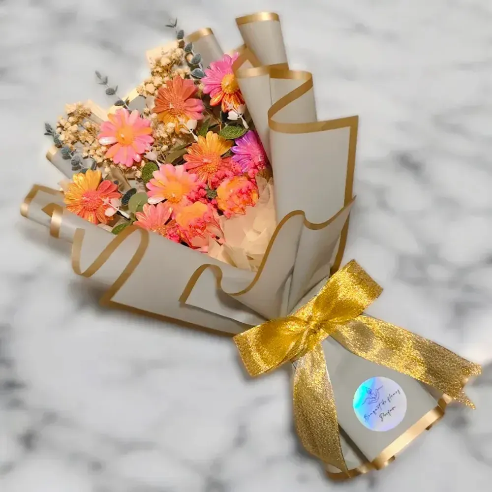 Candles - Luxury Scented Candle Bouquet - WIRAWIRI