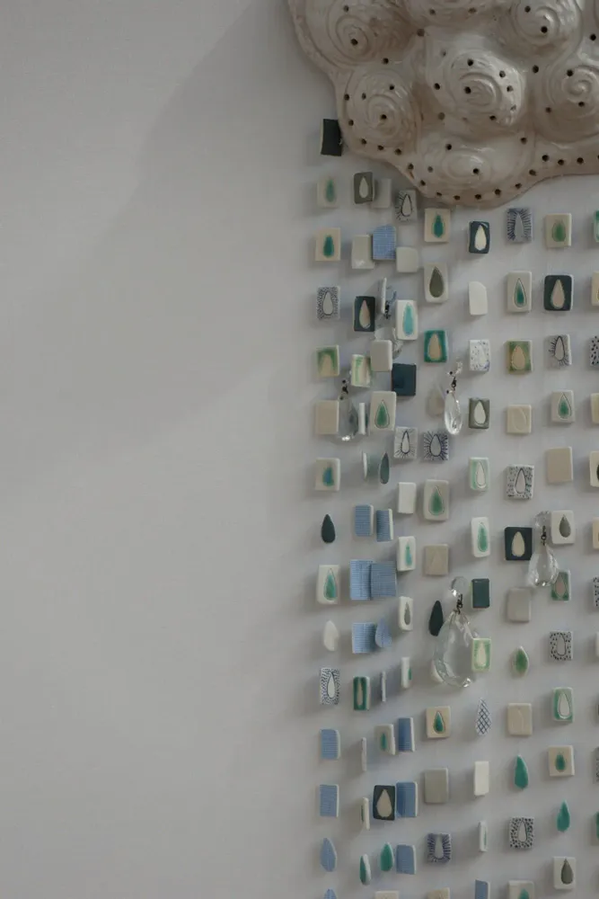 Ceramic - Wall sculpture "Every cloud has a silver lining" - GALERIE SANA MOREAU