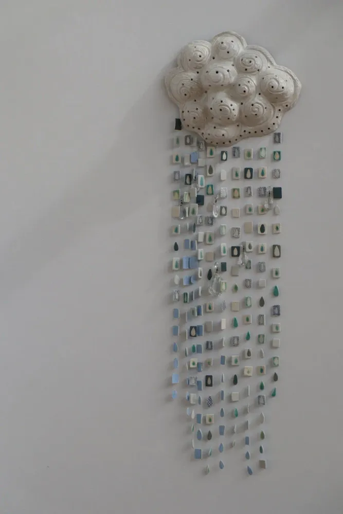 Ceramic - Wall sculpture "Every cloud has a silver lining" - GALERIE SANA MOREAU