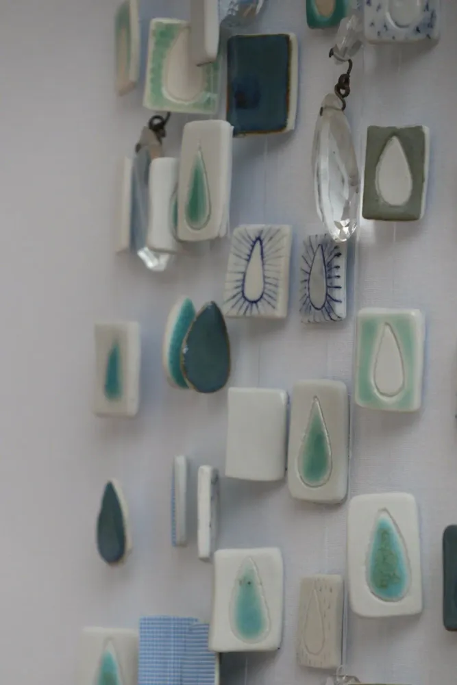 Ceramic - Wall sculpture "Every cloud has a silver lining" - GALERIE SANA MOREAU
