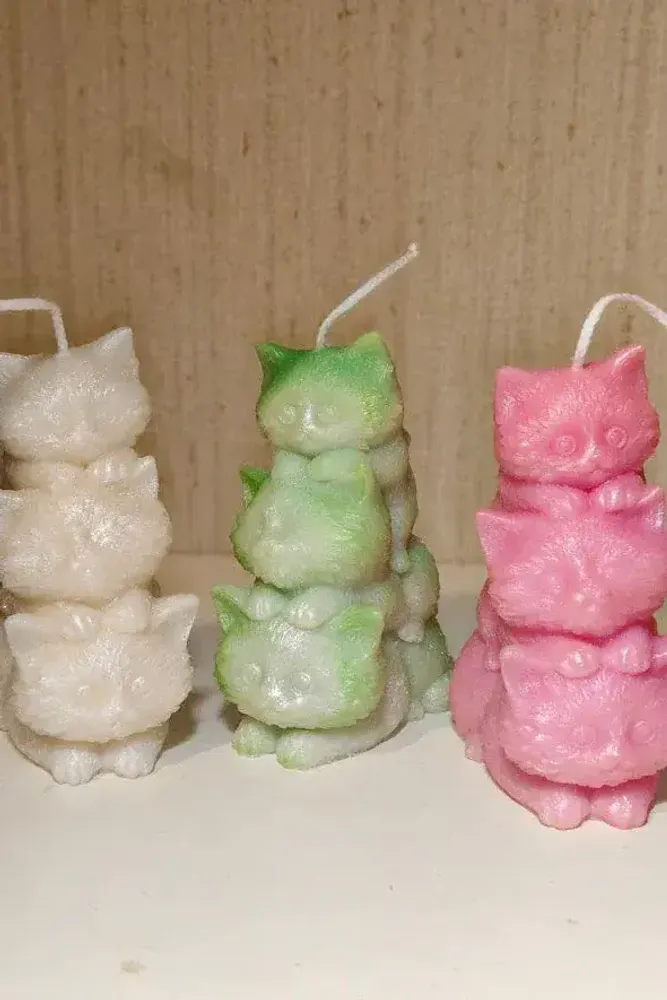 Candles - Cute Cat Candle – Handmade Artistic Gift for Cat Lovers - WIRAWIRI