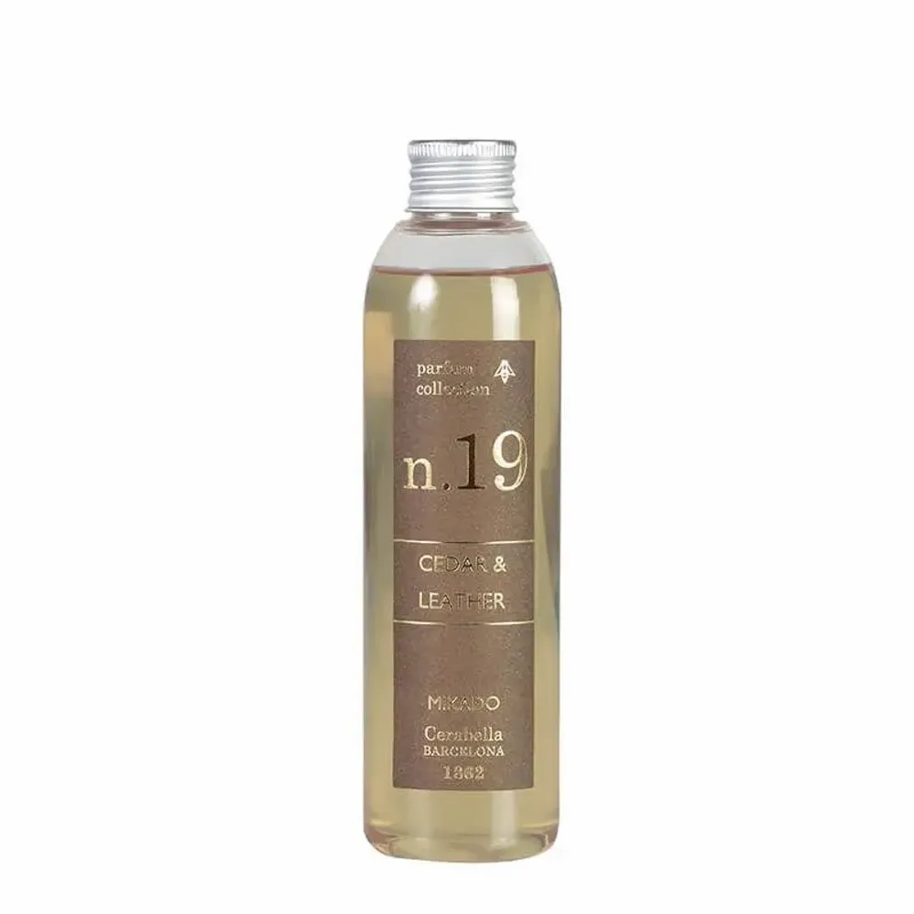 Scent diffusers - NUMBERS COLLECTION NUM.19 CEDAR & LEATHER DIFFUSER REFILL - CERABELLA SL