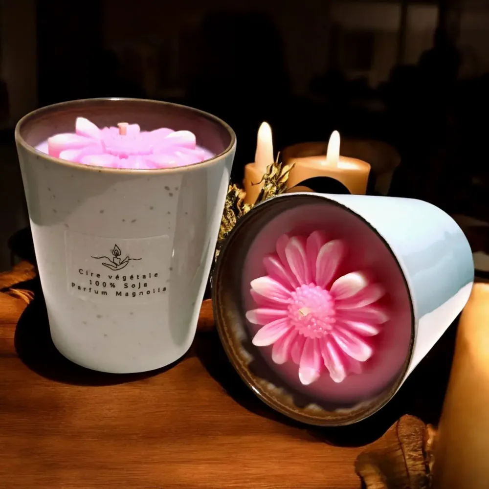Candles - Daisy Flower Design Scented Jar Candle – Soy Wax - WIRAWIRI