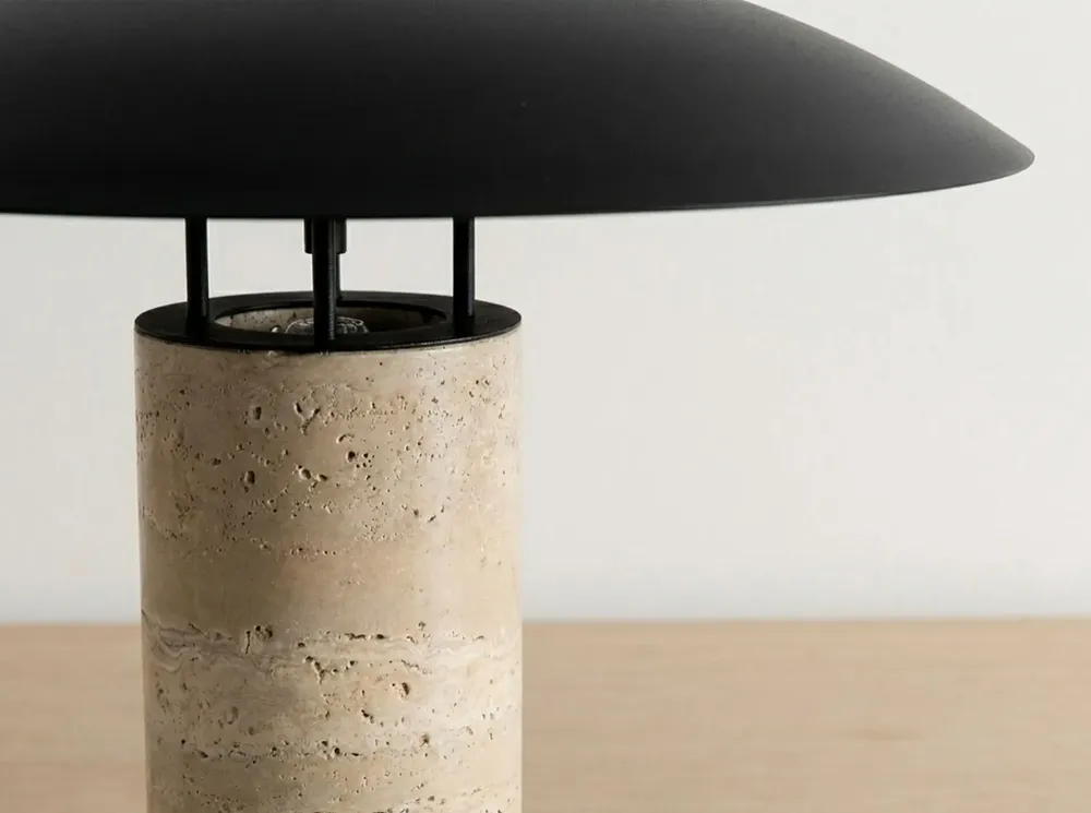Table lamps - Table lamp in black steel and porcelain marble - ANGEL CERDÁ