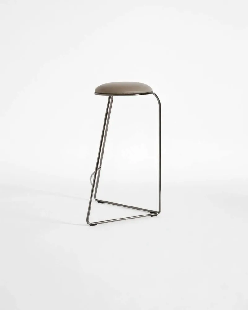 Tabourets - Tabouret de comptoir Flow Hi Stool, édition Ultrablack - LAPIEGA