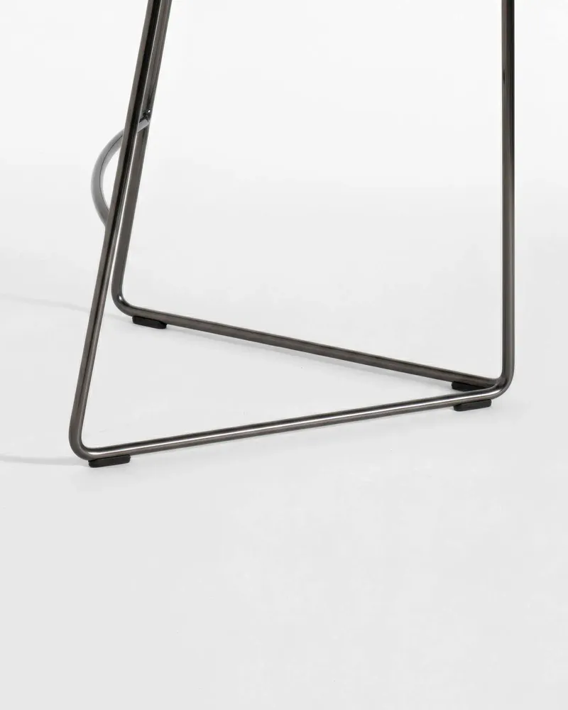 Tabourets - Tabouret de comptoir Flow Hi Stool, édition Ultrablack - LAPIEGA