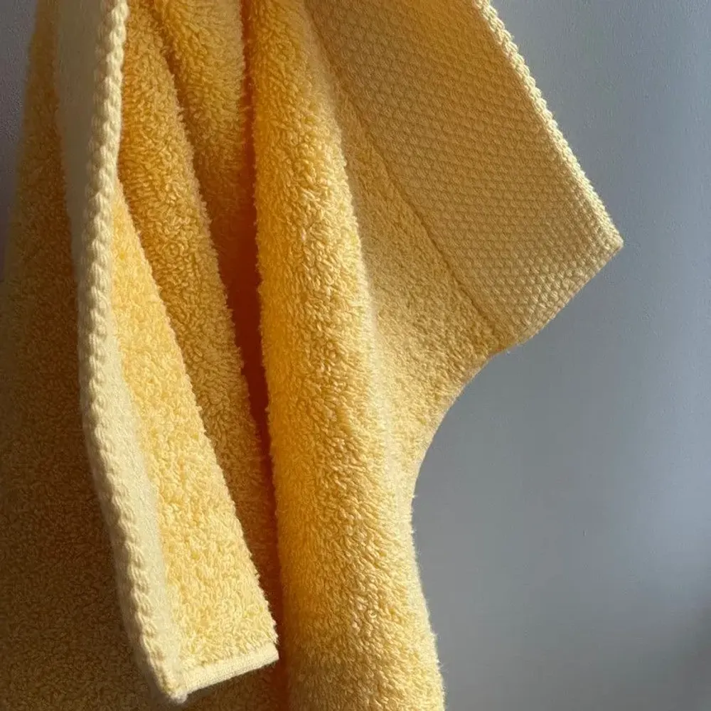 Serviettes de bain - SERVIETTE DE TOILETTE DALARÖ, JAUNE 50x70cm 100%coton 580g/m2 - BY WILLE