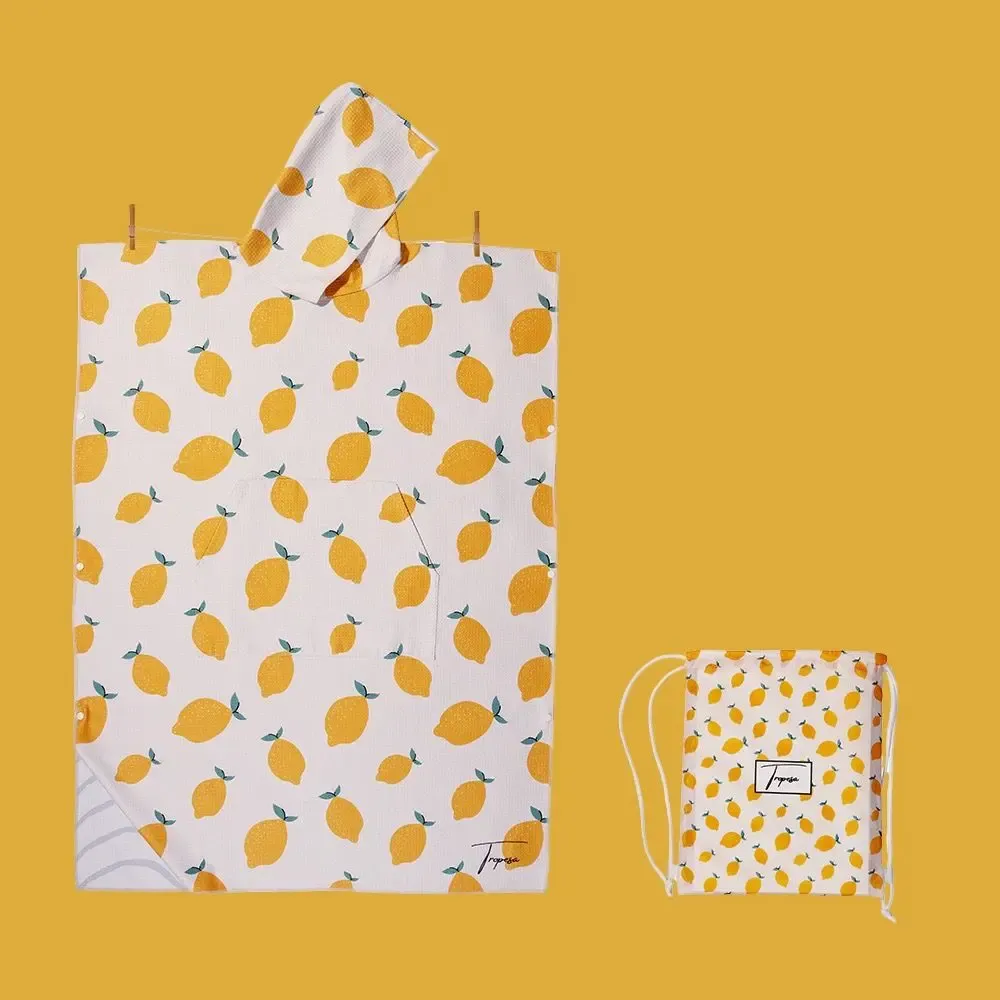 Bathrobes - 80 x 110 cm adult bath poncho, white with lemon patterns - TROPESA