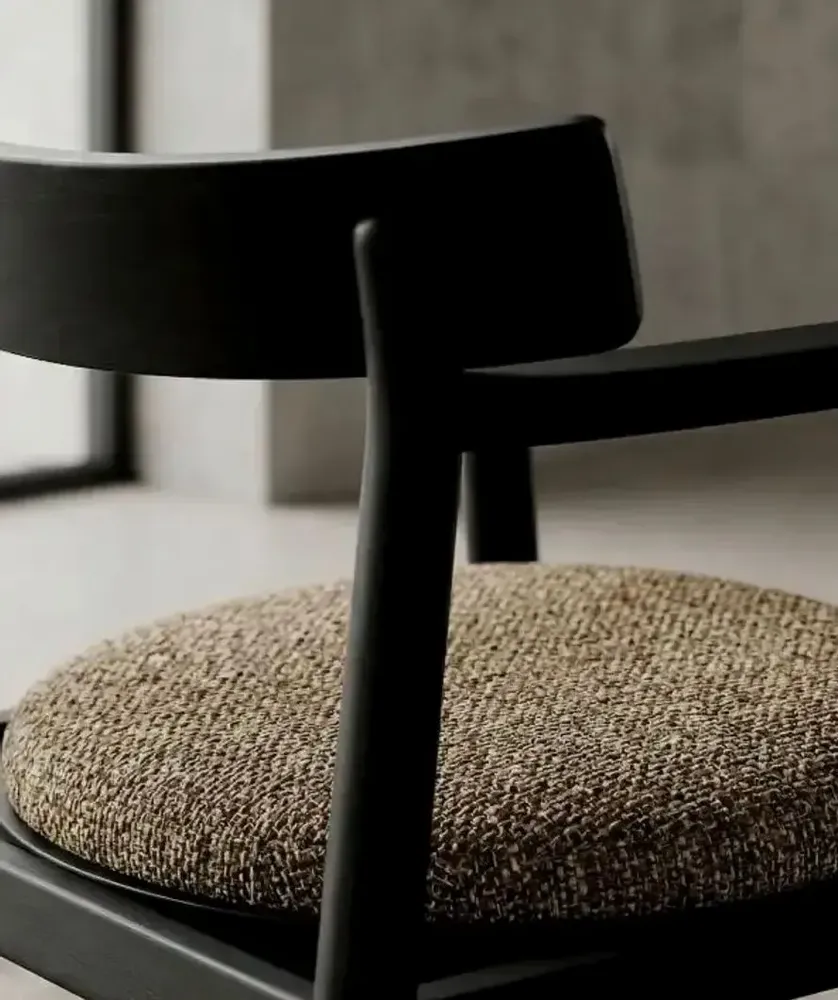 Chaises - Chaise GAIA noir & tissu marron - EMPREINTE DU TEMPS