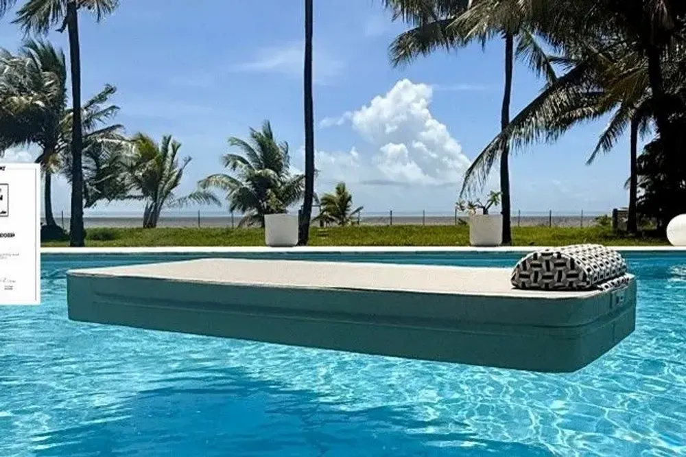 Lounge chairs - LE POOL BED | 2 in 1 mattress - COZIP