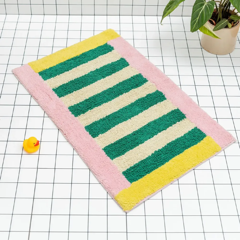 Fabrics - Bathroom: bathmats, towels, bathrobes and soaps. - TARTA GELATINA